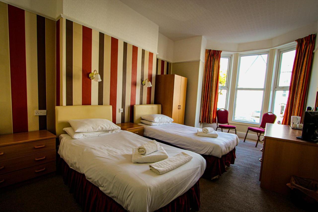 New Loretta Hotel Llandudno Zewnętrze zdjęcie