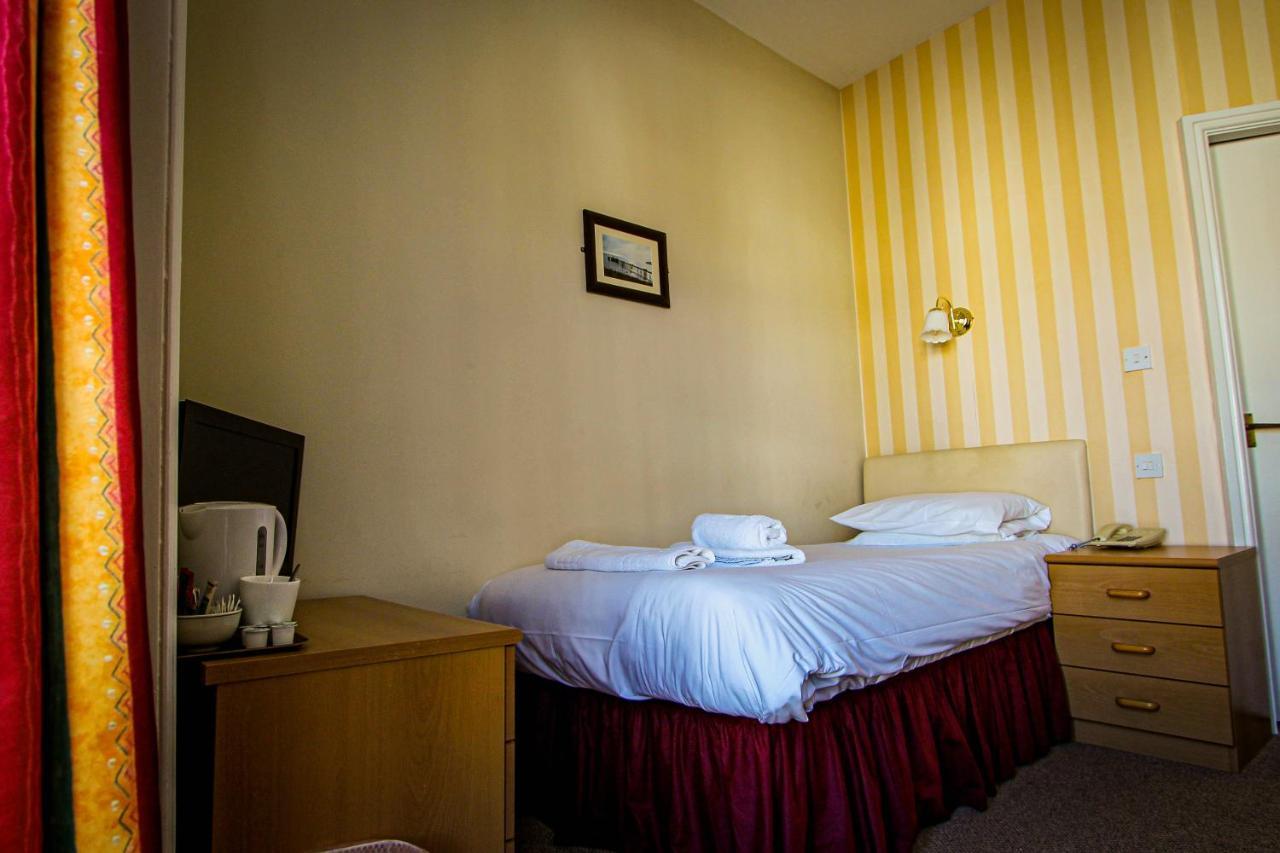 New Loretta Hotel Llandudno Zewnętrze zdjęcie