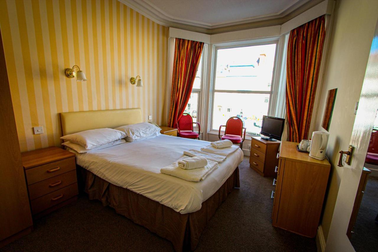 New Loretta Hotel Llandudno Zewnętrze zdjęcie